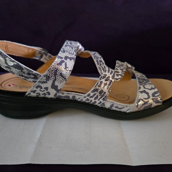Women’s Revere Miami Silver Safari Sling-Back Sandals Sz 7 - Picture 3 of 6